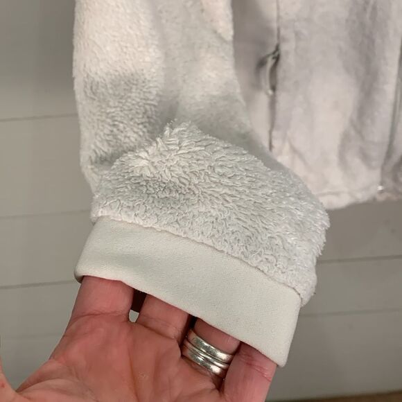 The North Face white monochrome Sherpa zip up jacket Womans size XS - Picture 6 of 10